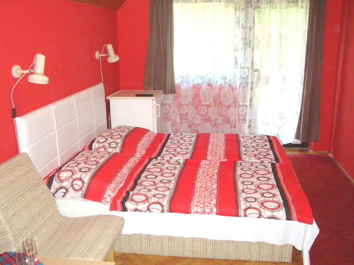 Gyongyvirag Vendeghaz Apartment Balatonboglar Ngoại thất bức ảnh