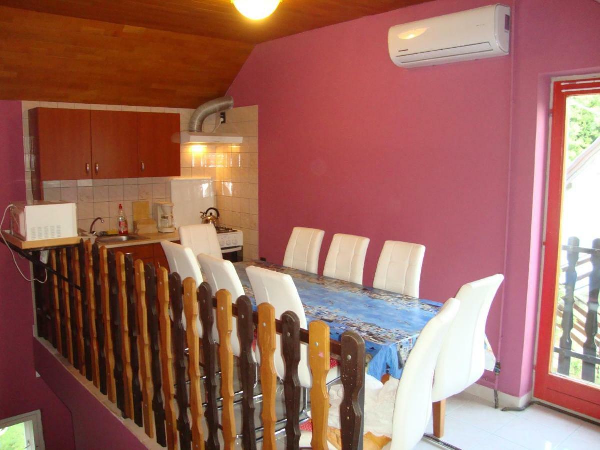 Gyongyvirag Vendeghaz Apartment Balatonboglar Ngoại thất bức ảnh