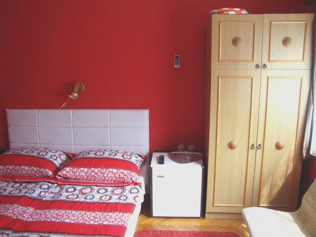 Gyongyvirag Vendeghaz Apartment Balatonboglar Ngoại thất bức ảnh