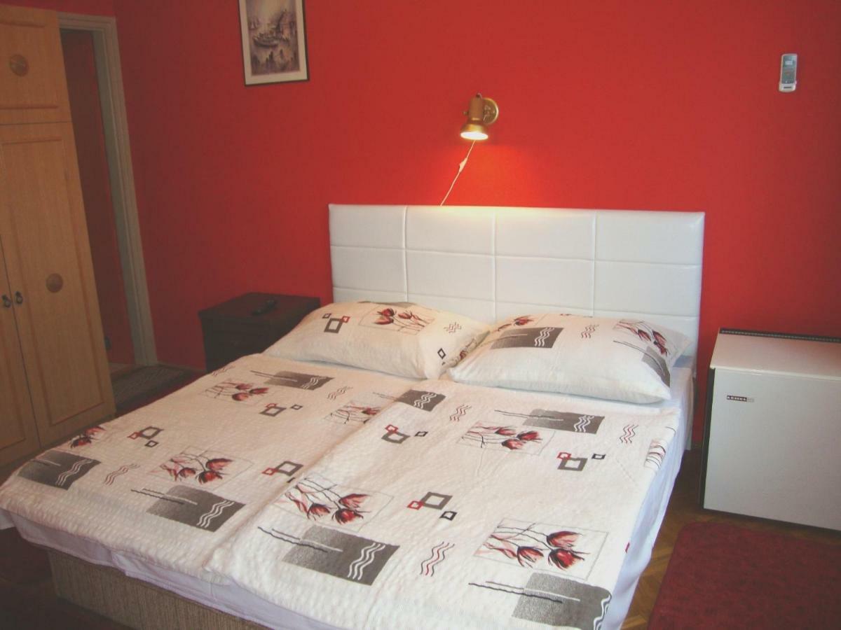 Gyongyvirag Vendeghaz Apartment Balatonboglar Ngoại thất bức ảnh