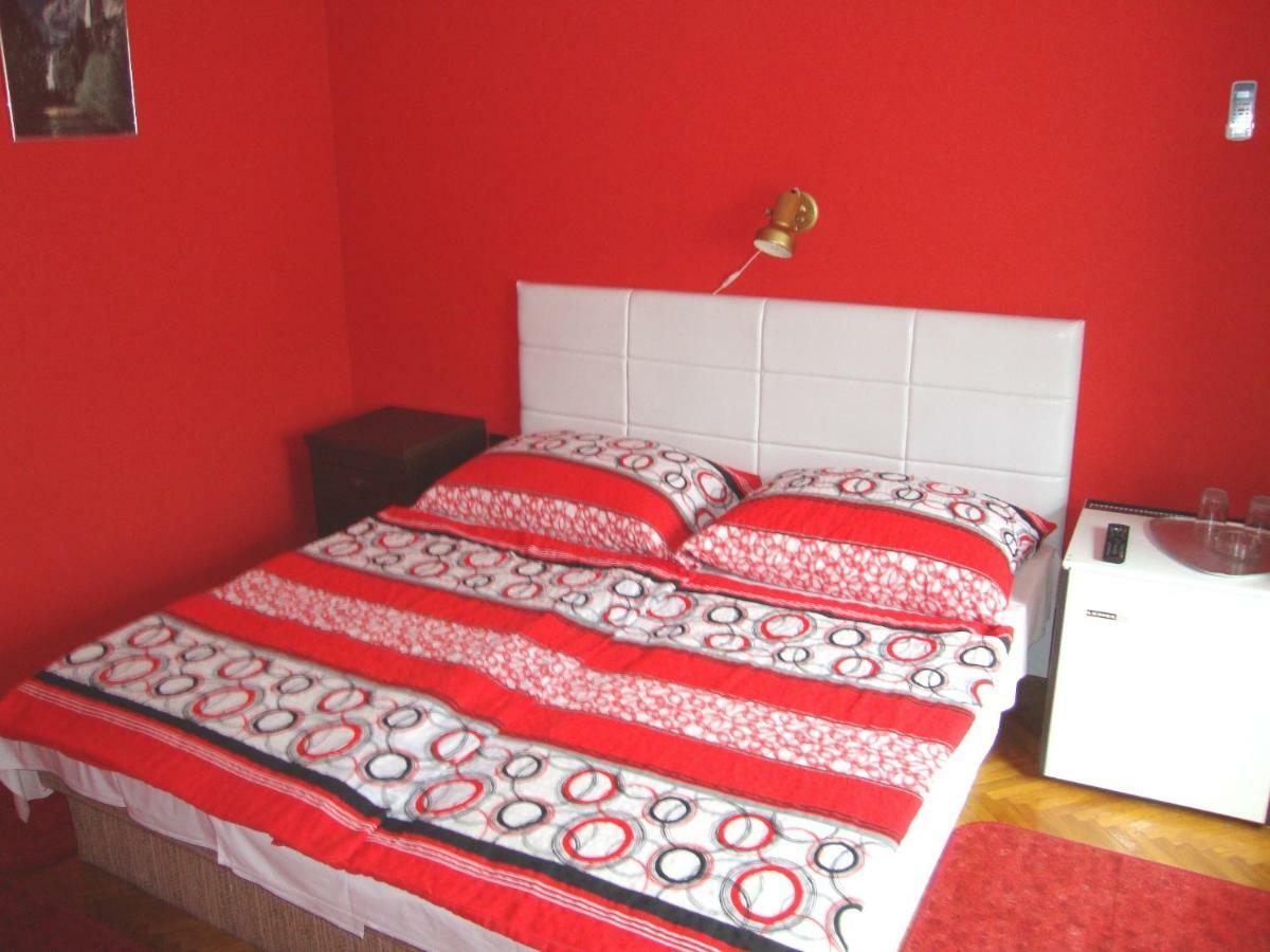 Gyongyvirag Vendeghaz Apartment Balatonboglar Ngoại thất bức ảnh